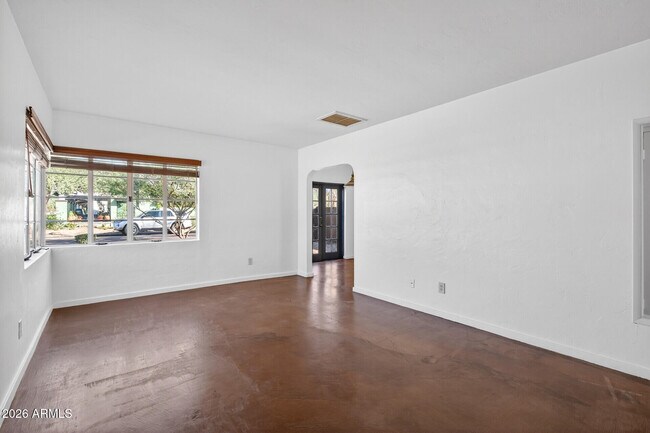 Foto del edificio - 901 W Willetta St