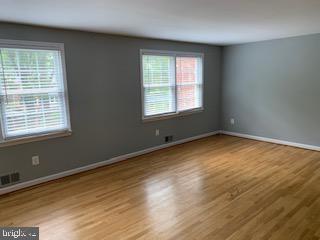 Building Photo - 3858 University Dr