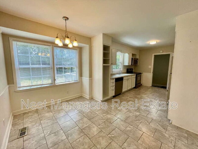 Foto del edificio - 6413 Rutherglen Dr