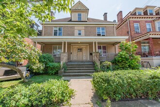 Building Photo - 5552 Black St
