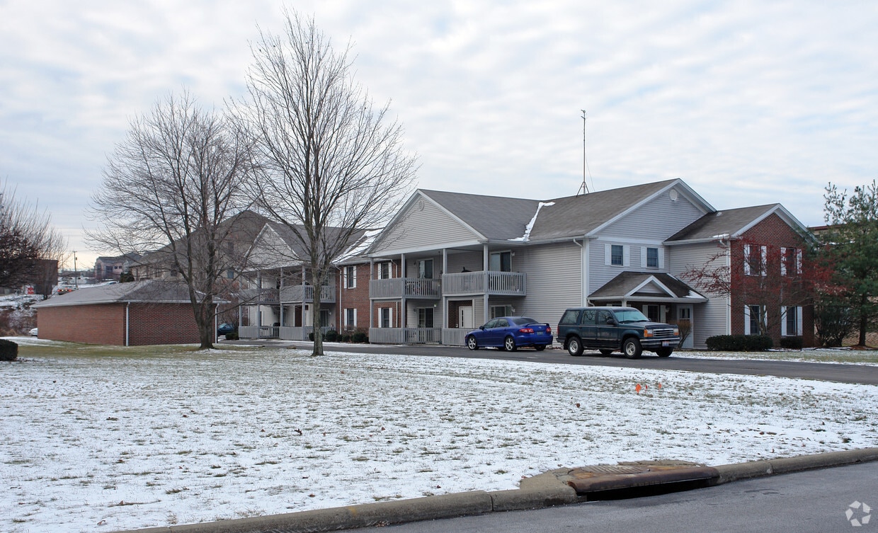 3733 Indian Run Dr, Canfield, OH 44406 Apartments in Canfield, OH