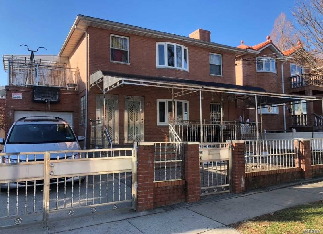 Primary Photo - 47-32 Bowne St