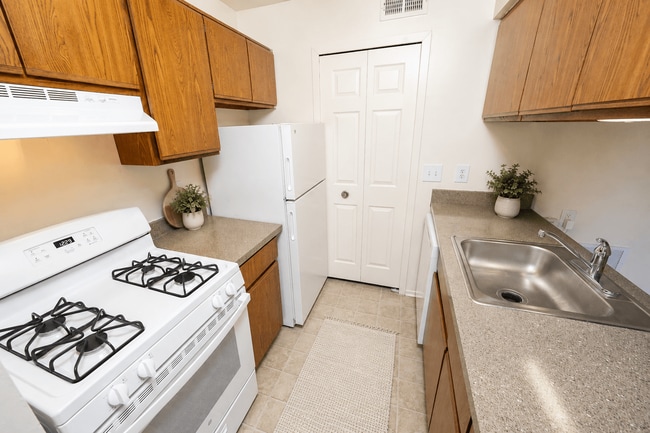 Foto del edificio - Stone Ridge Apartments