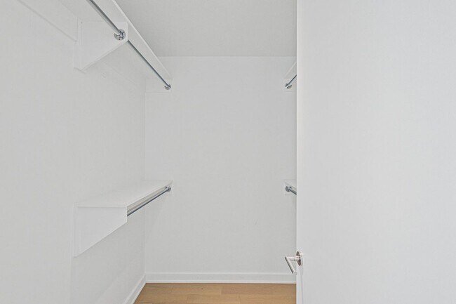 Foto del edificio - 1111 24th St NW