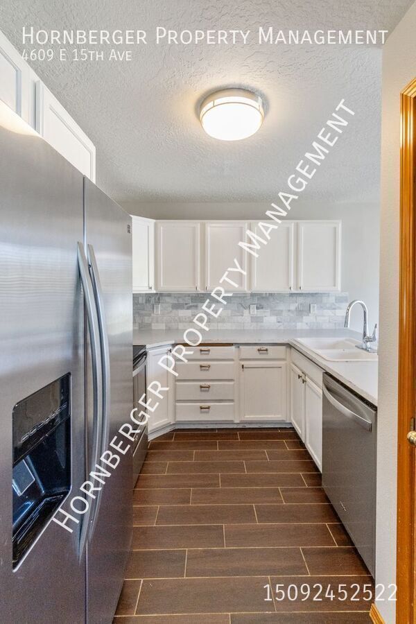Foto del edificio - 4609 E 15th Ave
