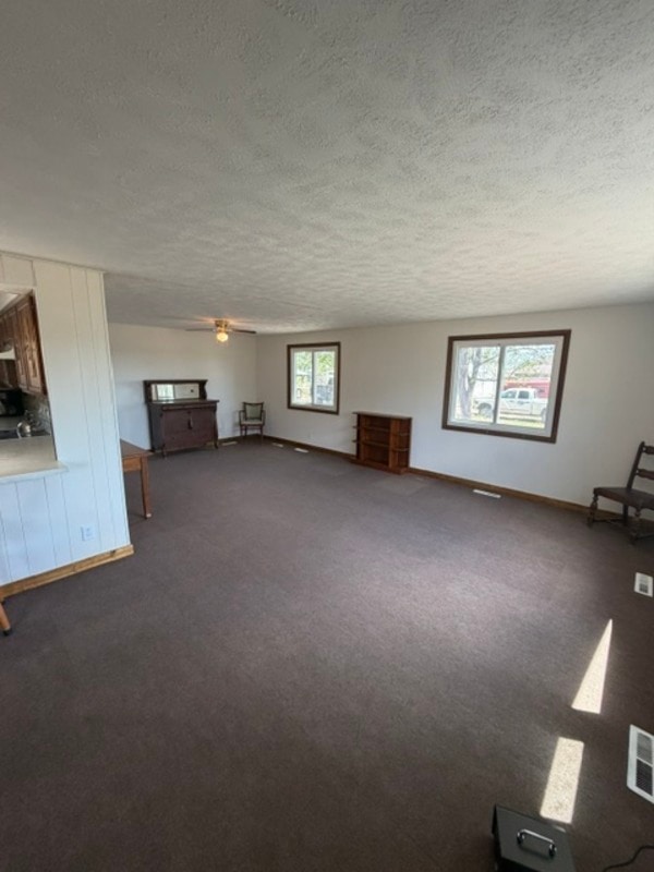 Building Photo - 38629 Ravenswood Rd
