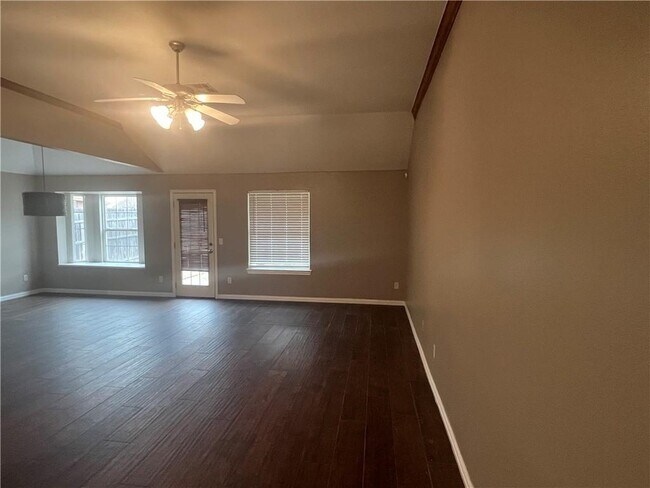 Building Photo - 15920 Korie Dr