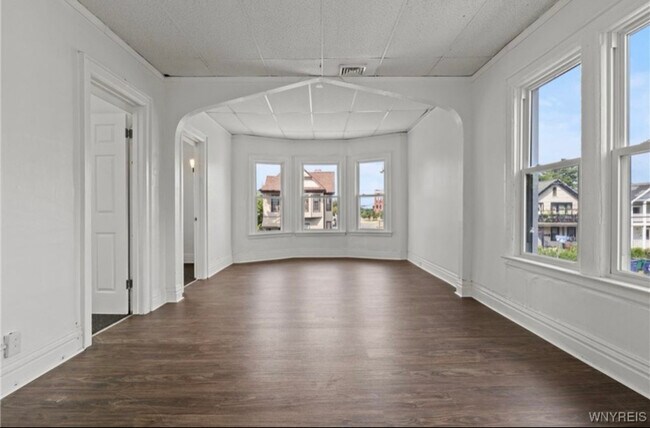 Foto del edificio - 877 Prospect Ave