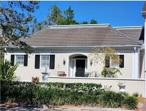 Building Photo - 76 Bishopscourt Rd