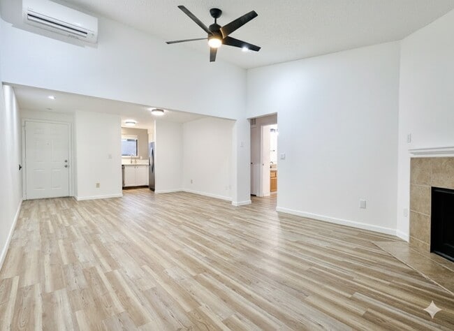 Building Photo - 5160 SW 180th Ave