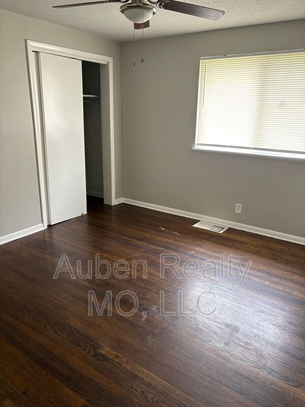 Foto del edificio - 1821 N 50 Terrace