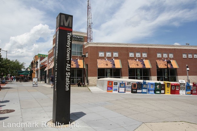 Foto del edificio - 4105 Wisconsin Ave NW