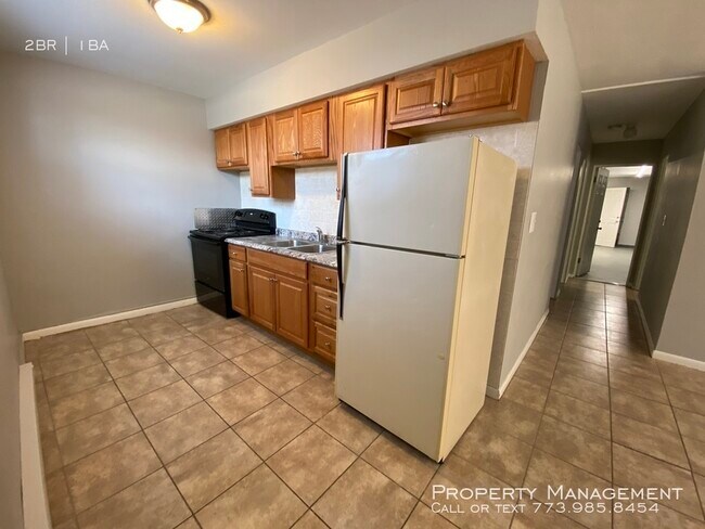 Foto del edificio - Large Brand New Corner Unit Remodeled 2-Be...