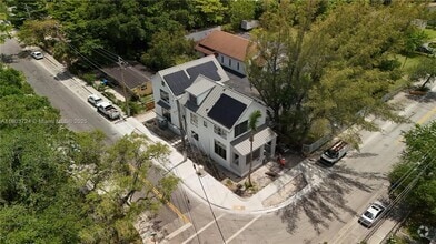Building Photo - 3604 Day Ave