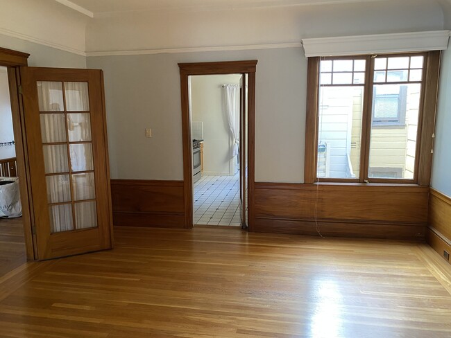 Dining Room - 3139 Octavia St