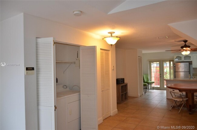 Building Photo - 15410 SW 74th Cir Ct