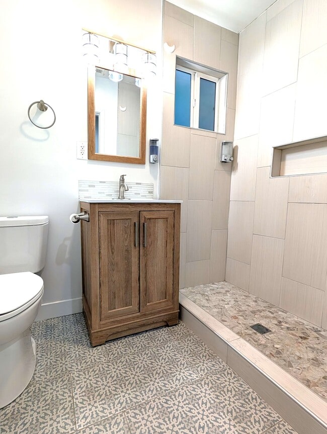 Foto del edificio - 12602 Foxley Dr