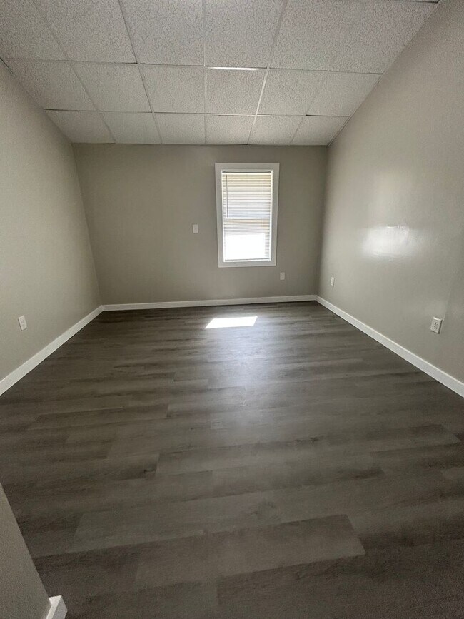 Foto del edificio - 5002 Yukon Rd