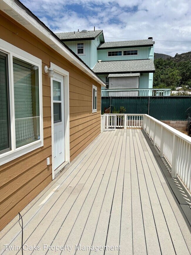 Building Photo - 2 br, 1 bath House - 4125 Poplar Trl