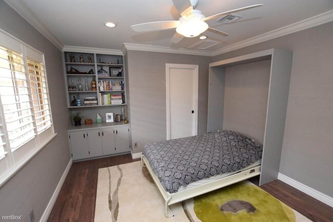 Building Photo - 3 br, 3 bath Condo - 543 E Arrow Hwy Apt 46