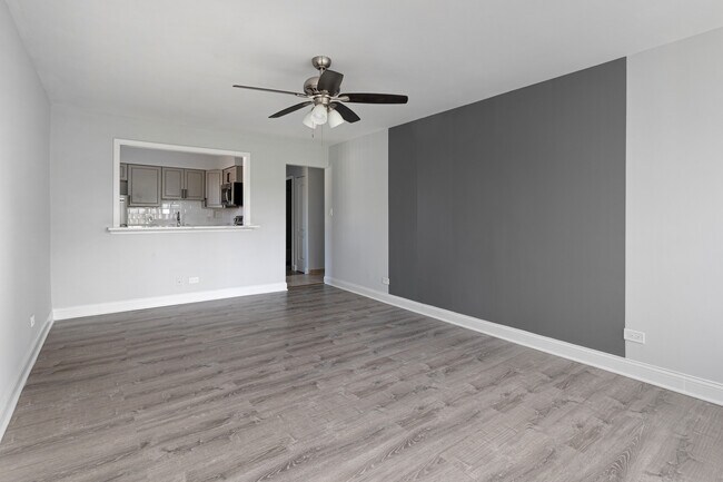 Foto del edificio - 6029 N Winthrop Ave
