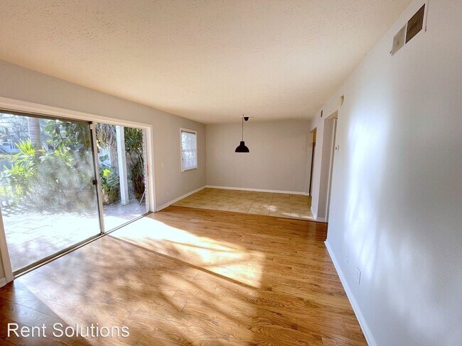 Foto del edificio - 1 br, 1 bath House - 13699 Orange Sunset D...