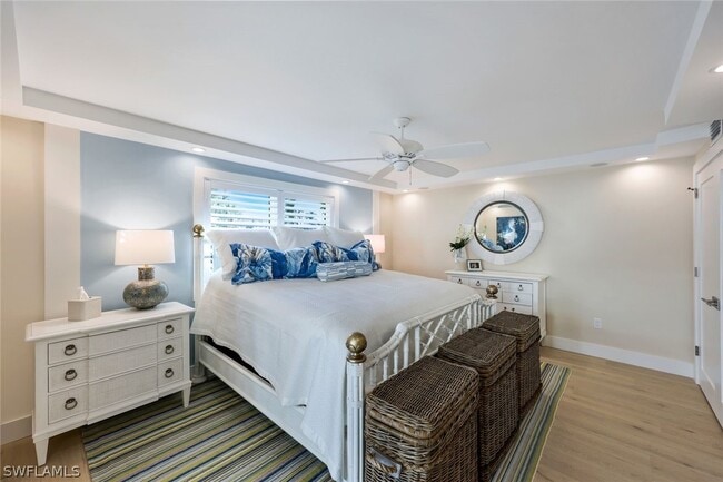 Foto del edificio - 1950 Gulf Shore Blvd N