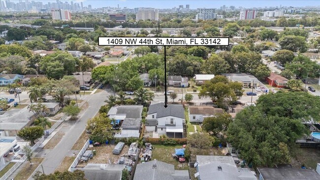 Building Photo - 1409 NW 44th St