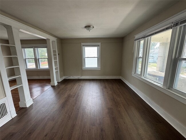 Building Photo - 61 Ackley Ave