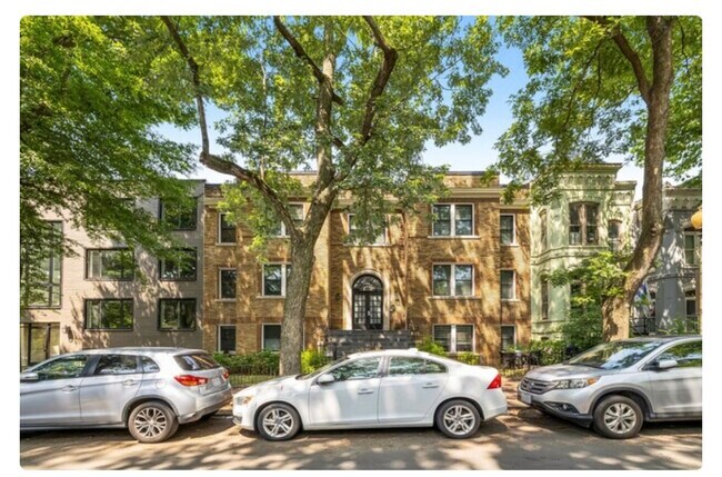 Foto del edificio - 317 3rd St SE