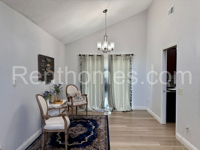 Foto del edificio - 17540 Hada Dr