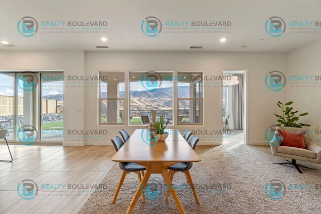 Foto del edificio - Stylish 3-Bedroom Sanctuary with Sophistic...