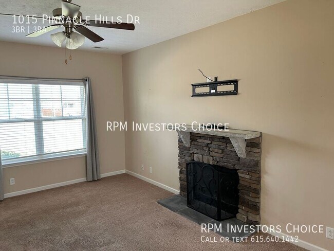Foto del edificio - 1015 Pinnacle Hills Drive