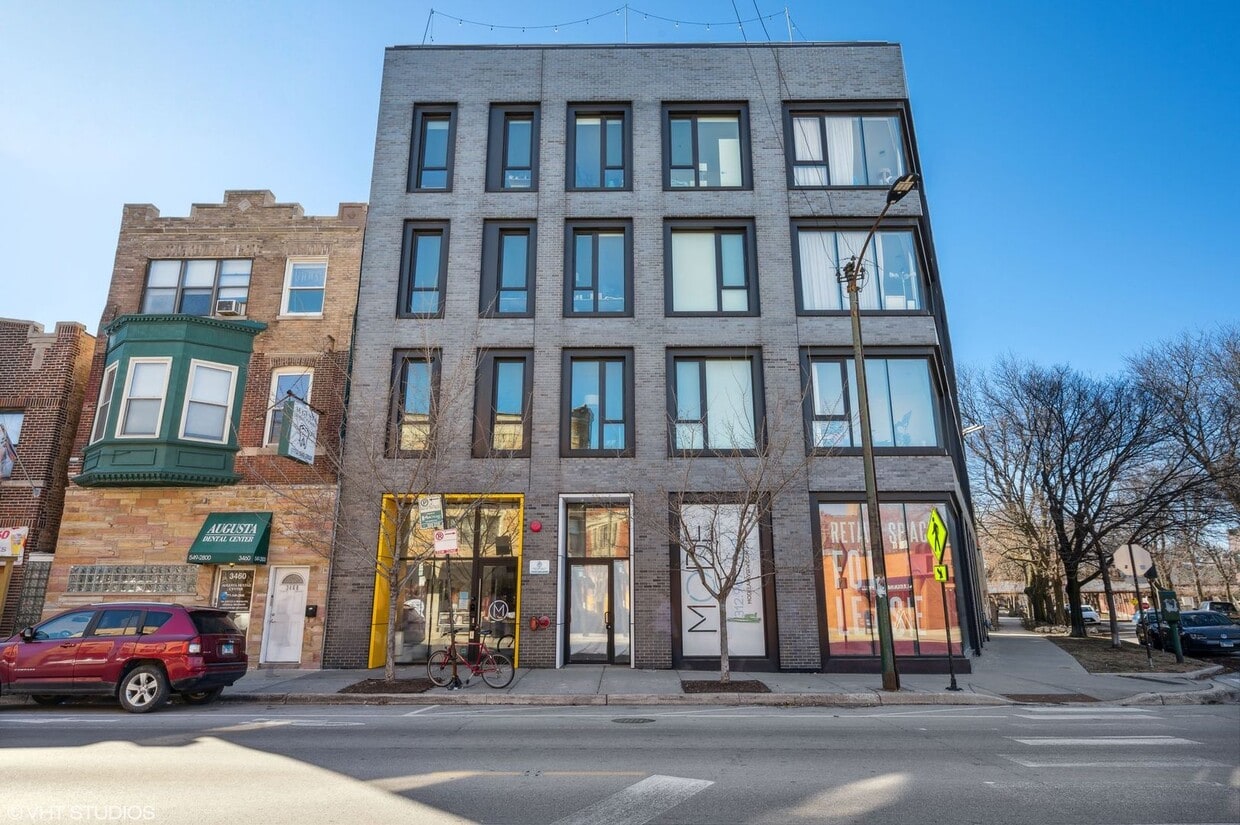 Foto principal - 3462 N Lincoln Ave