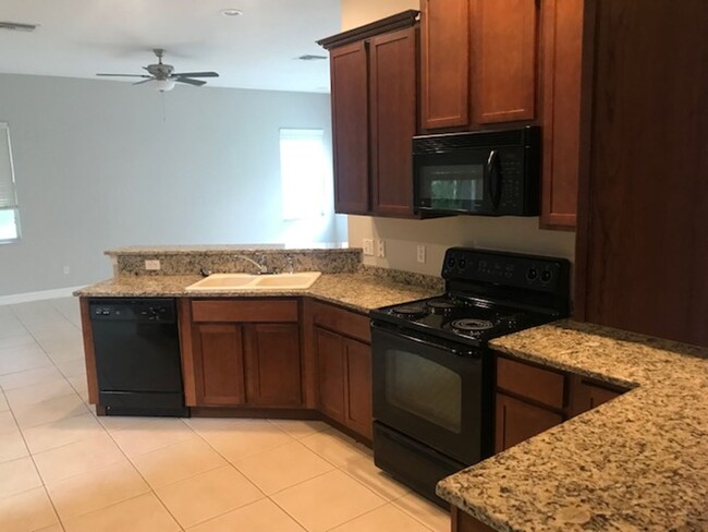 Building Photo - Executive Home in Sterling Hills