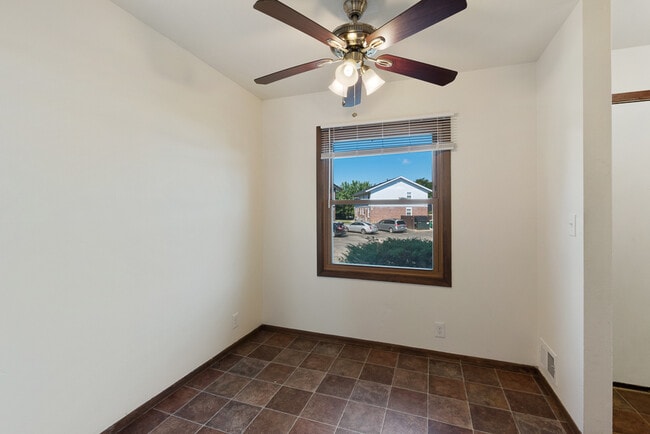 Building Photo - 3744 S 81st St