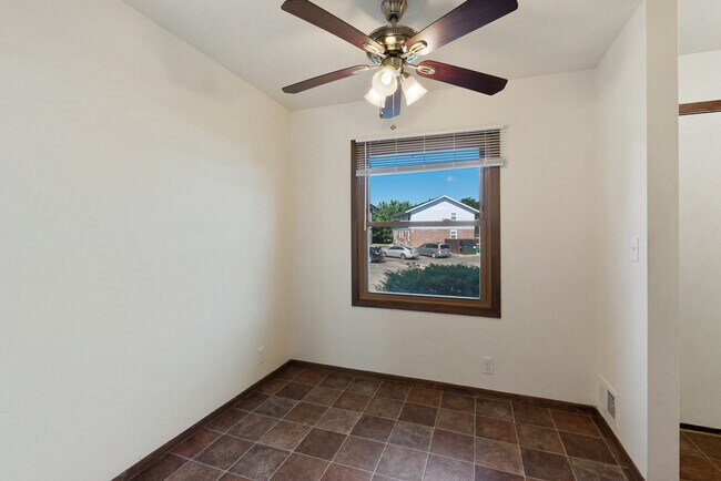 Foto del edificio - 3744 S 81st St