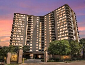 Building Photo - 3525 Sage Rd