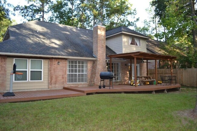 Foto del edificio - 43 Hickory Oak Dr