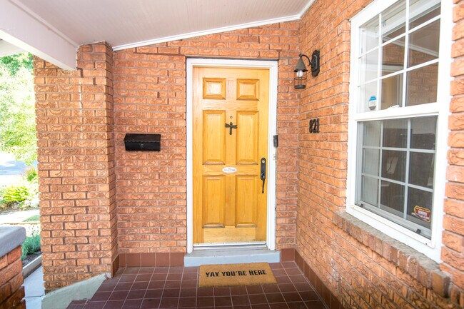 Foto del edificio - 821 Madison St