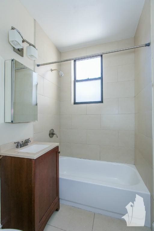 Building Photo - 1 bedroom in Chicago IL 60640