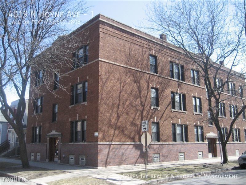 Primary Photo - Beautiful VIntage 2 Bed in Ravenswood