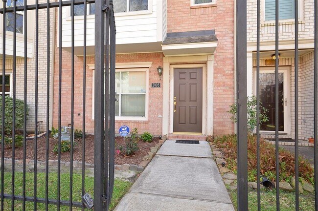 Foto del edificio - 2905 Crawford St