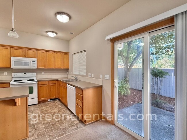 Building Photo - 2BR 2.5BA Condo in Horizon Point Neighborhood