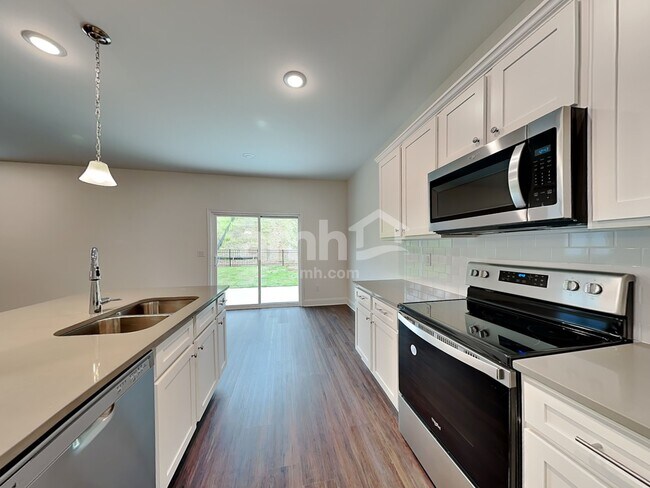 Building Photo - 4041 Chivalry Drive