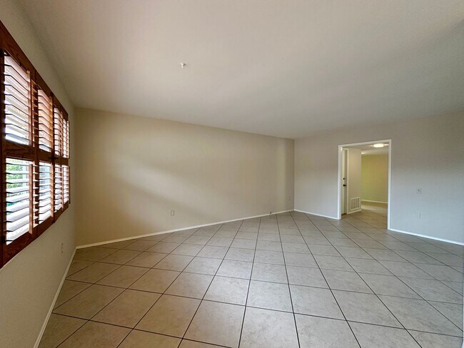 Building Photo - Beautiful 2 Bedroom in a  55+ Community of...