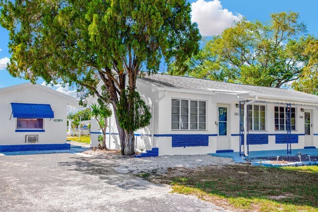 Foto del edificio - 310 1/2 S Mars