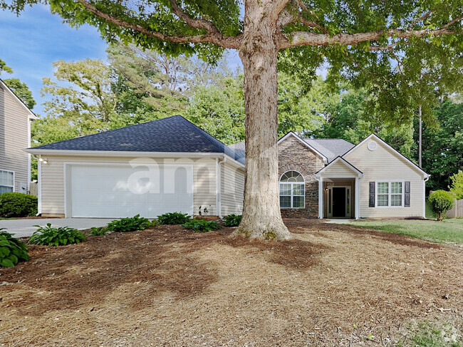 Building Photo - 270 Grayson Manor Dr SW