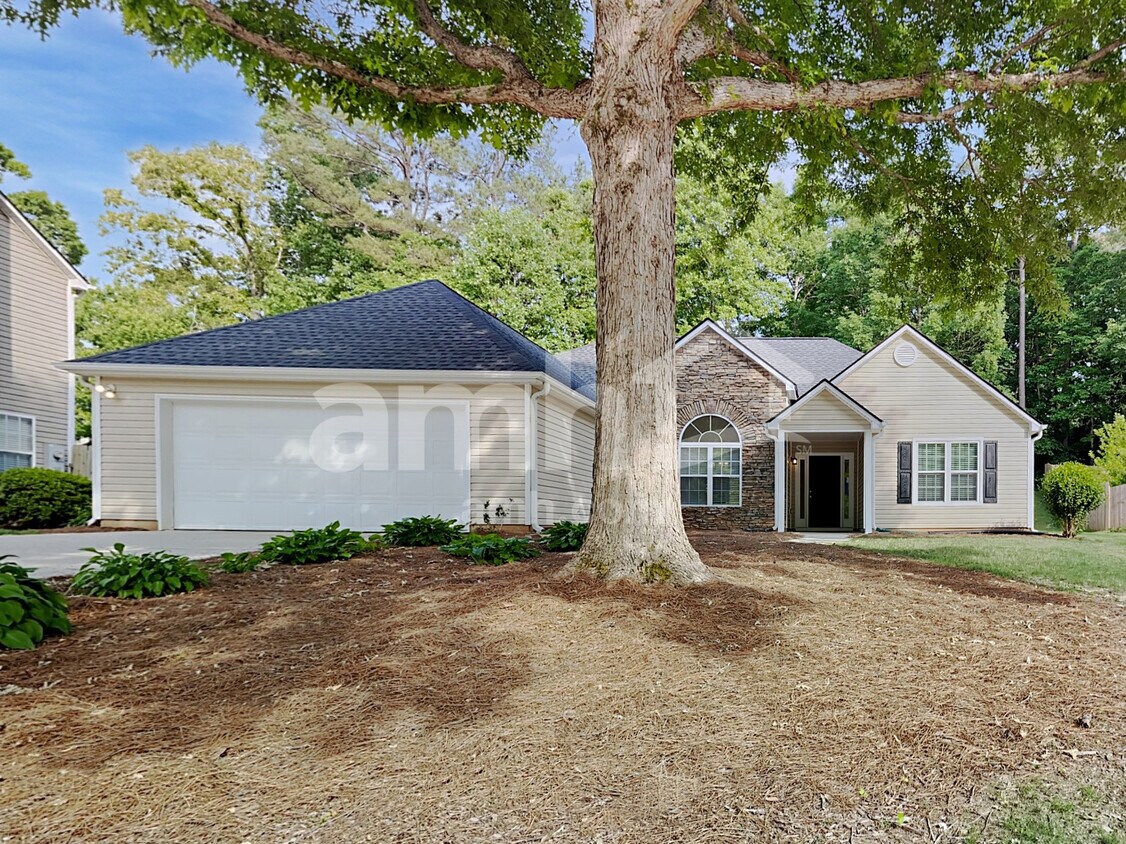 Foto principal - 270 Grayson Manor Dr SW