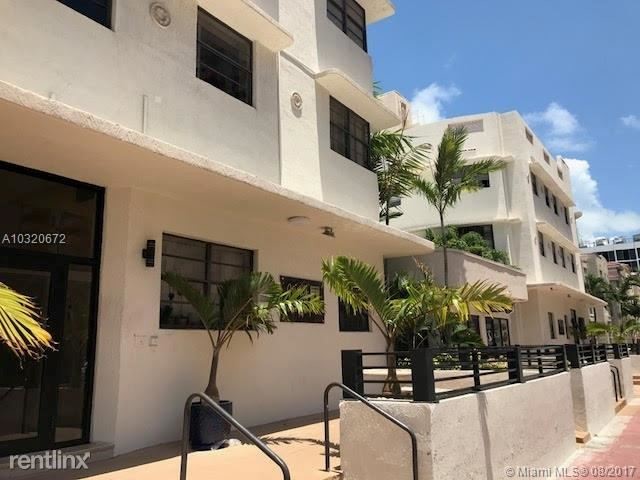 Building Photo - 2700 Collins Ave